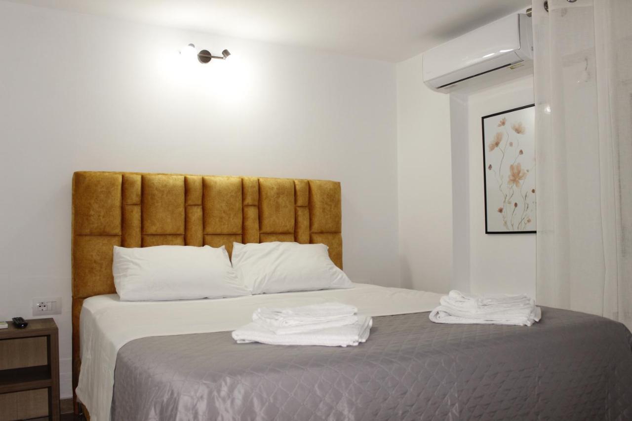 Elite Hotel Sarande Exterior photo